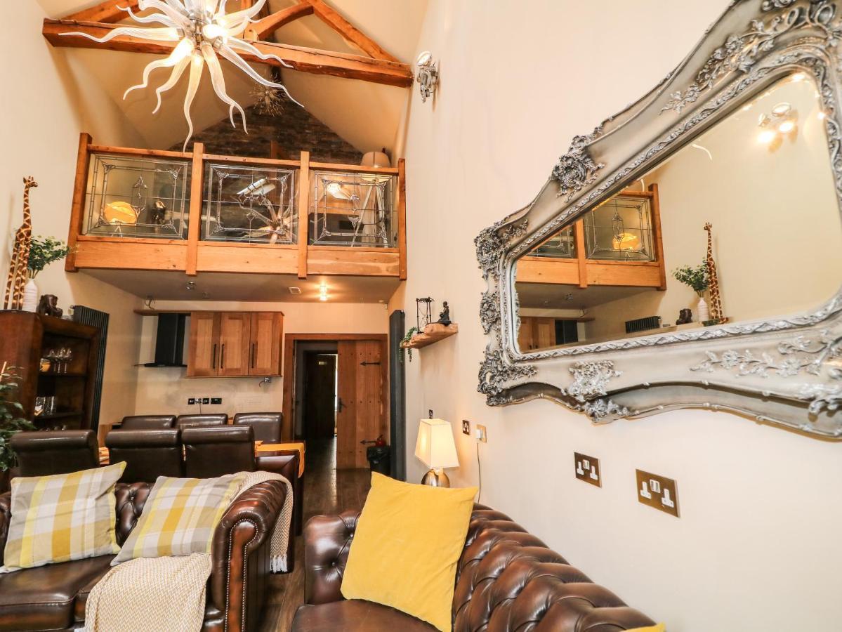 The Upper Room Ballymena Extérieur photo