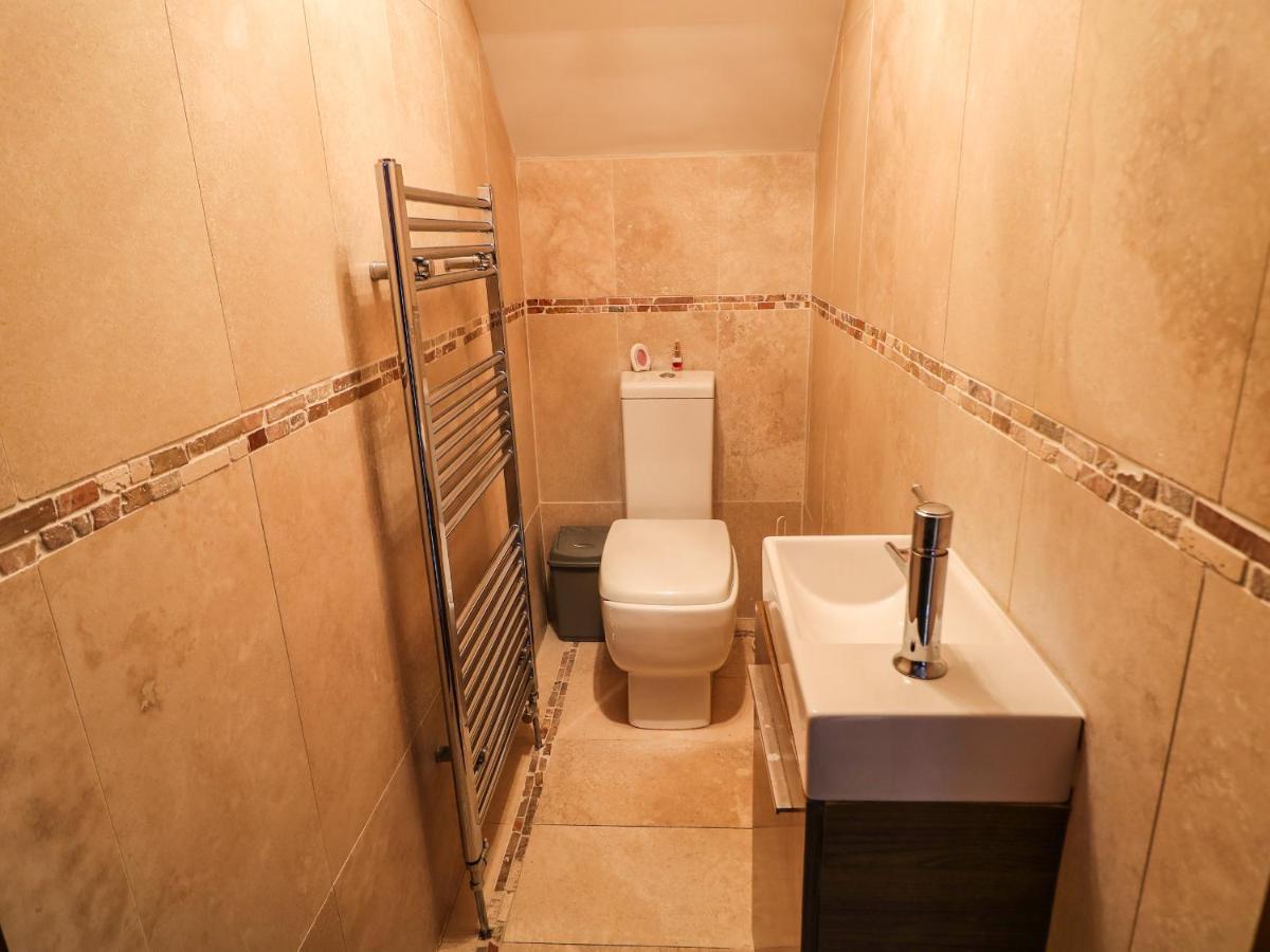 The Upper Room Ballymena Extérieur photo